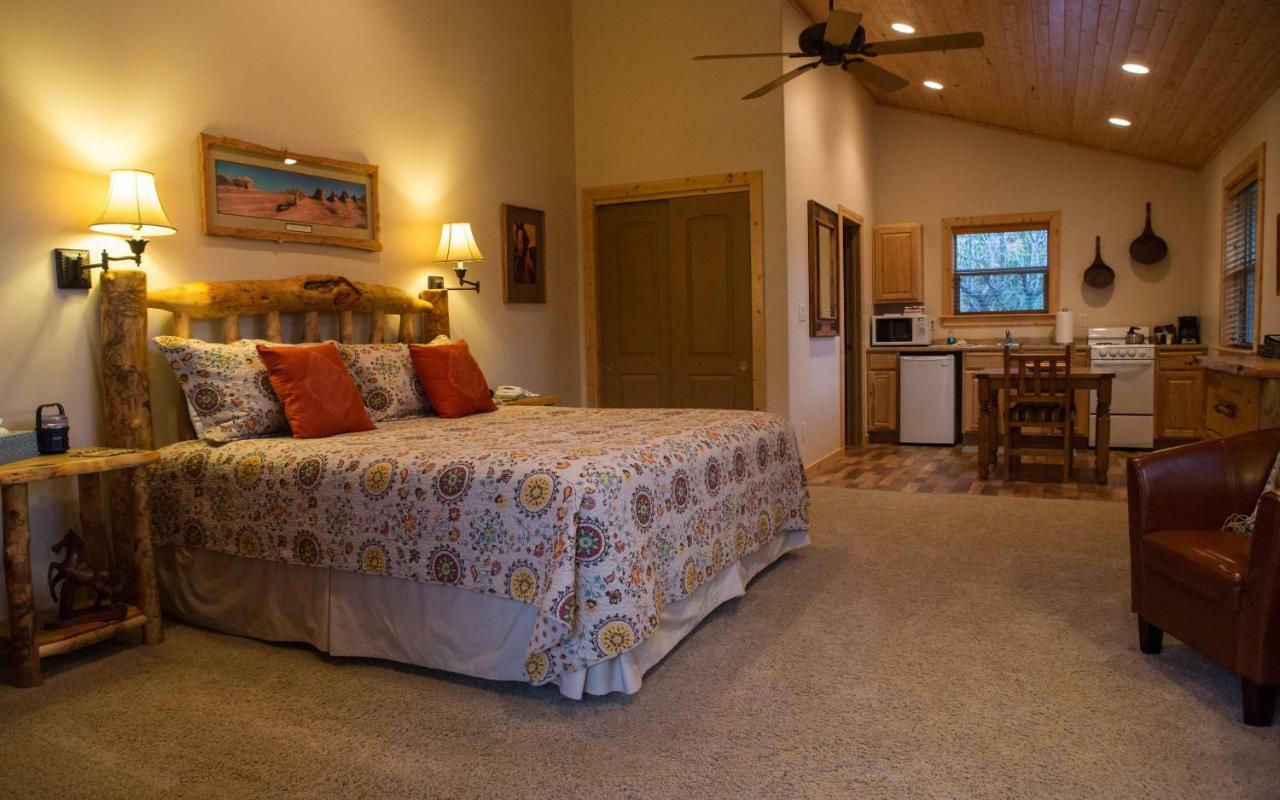 Castle Valley Inn Moab Buitenkant foto